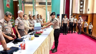 সারদায় বেষ্ট ট্রেইনি এ্যাওয়ার্ড অর্জন
